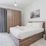 Homey 1br In Tarxien With Sofa Bed & Ac Apartamento *