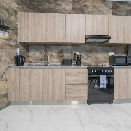 Apartamento Homey 1br In Tarxien With Sofa Bed & Ac *