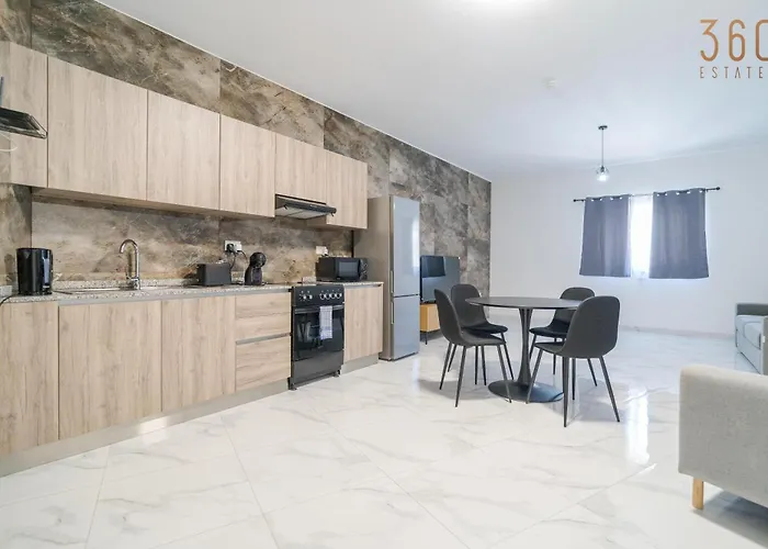 Homey 1br In Tarxien With Sofa Bed & Ac Żabbar