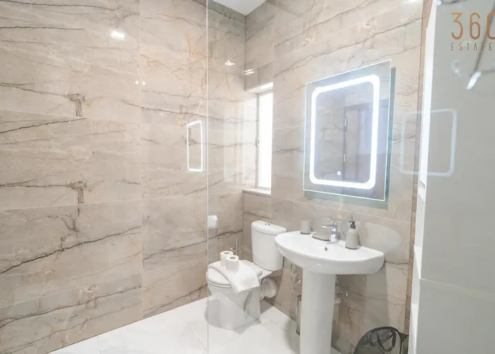 Homey 1br In Tarxien With Sofa Bed & Ac